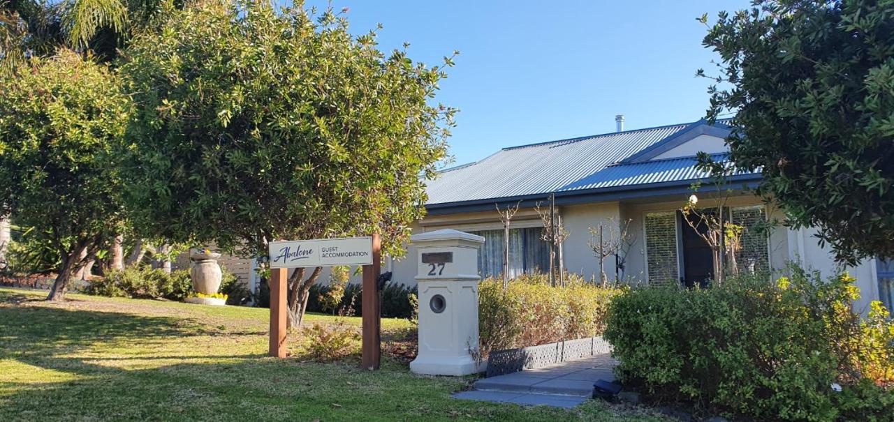 Abalone Guest Accommodation Lakes Entrance Bagian luar foto
